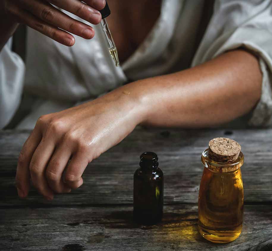 Oil of Oregano Drops Benefits